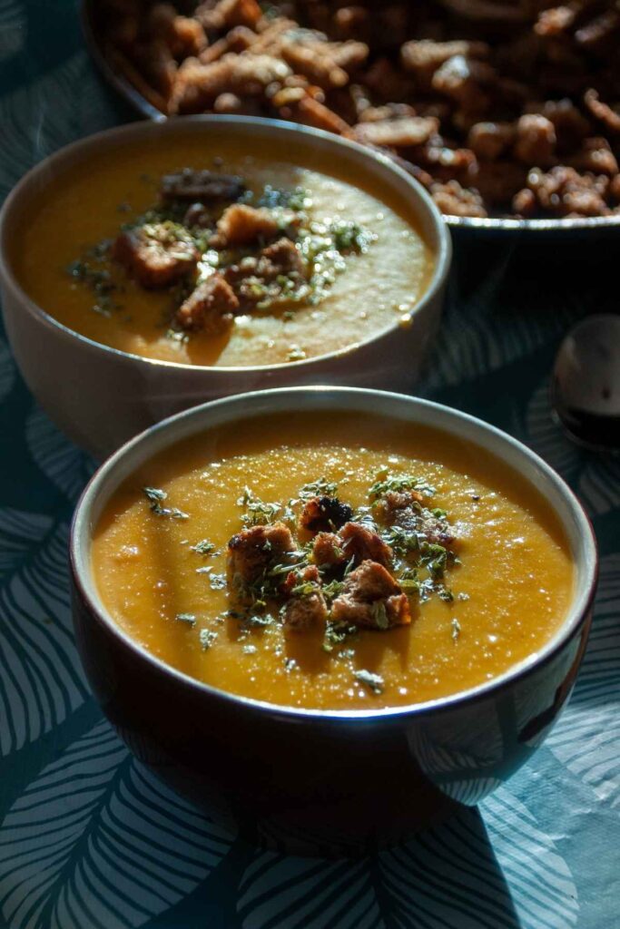 2 Recettes de soupe d’hiver _ Veloutés de légumes de saison
